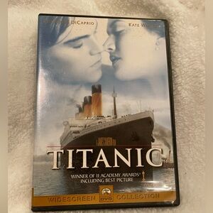 Titanic DVD - Widescreen Collection